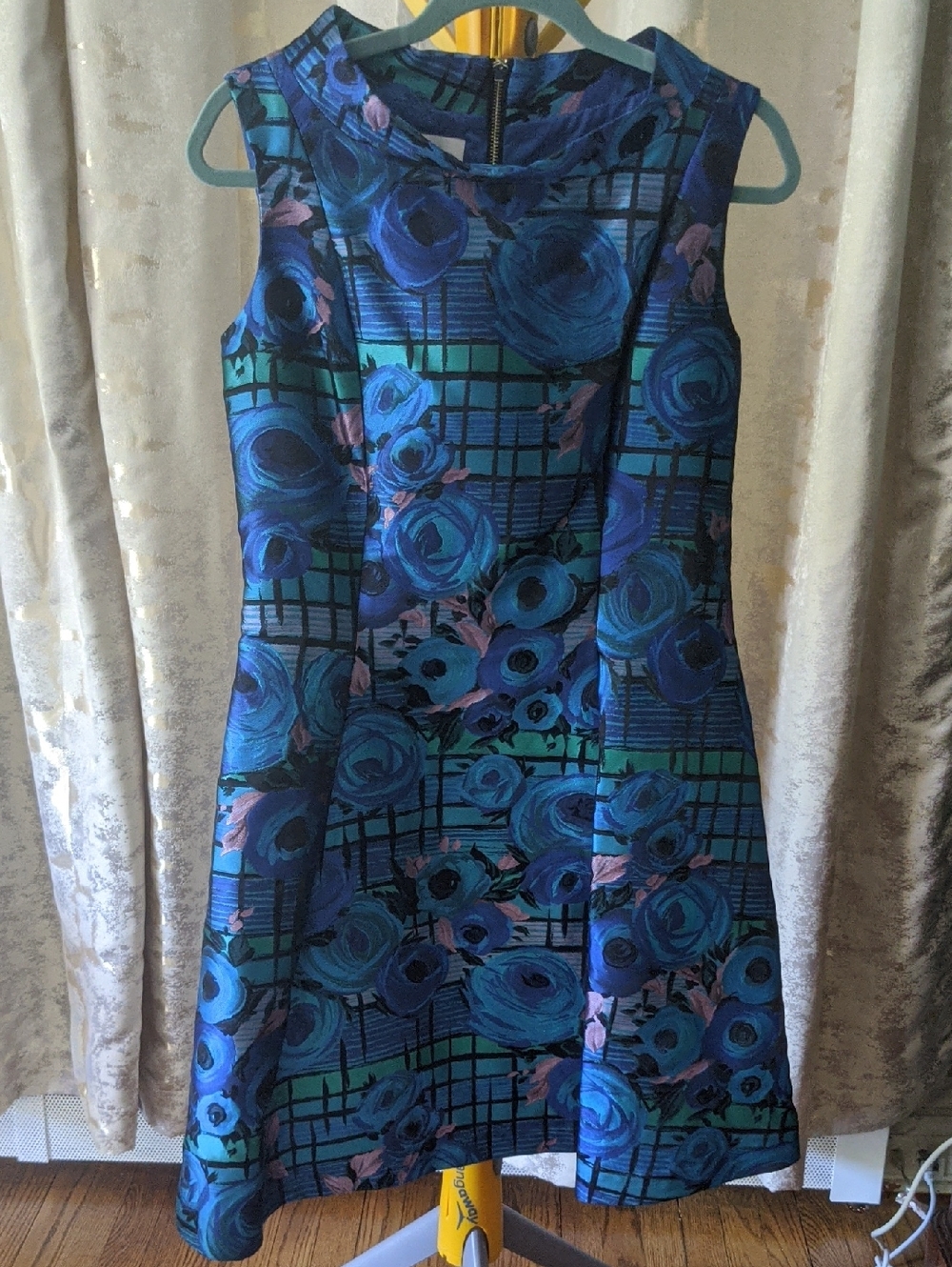 EUC Sara Campbell Blue Floral Fit-and-Flare Dress Sz 6